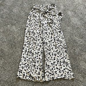 Wide Leg animal print pants